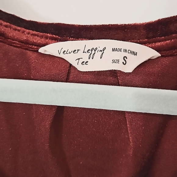 Crushed Velvet Tunic - Picture 3 of 4